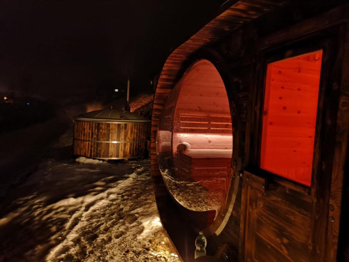 Koza U Woza Wypocznij W Gorach W Rytmie Slow Drewniany Dom Premium Z Widokiem Na Panorame Tatr Ecospa Strefa Fitness Zielona Farma Warsztaty (Adults Only) Szlembark Luaran gambar